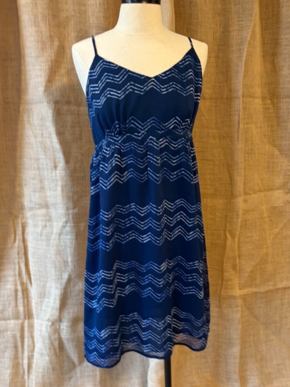 Old Navy Blue & White Chevron Small Sundress